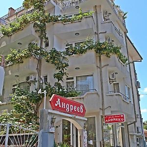 Family Hotel Andreev